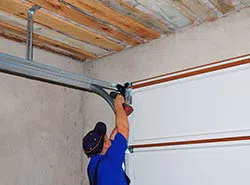 Garage Door & Opener Repairs Riviera Beach, FL 561-948-0391 - repair-side